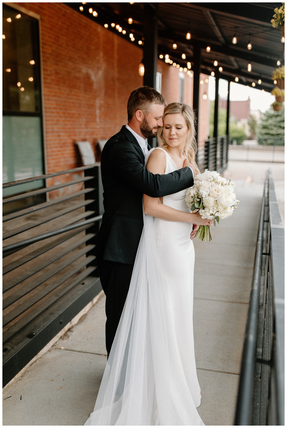 Omaha, Nebraska Wedding Photographer